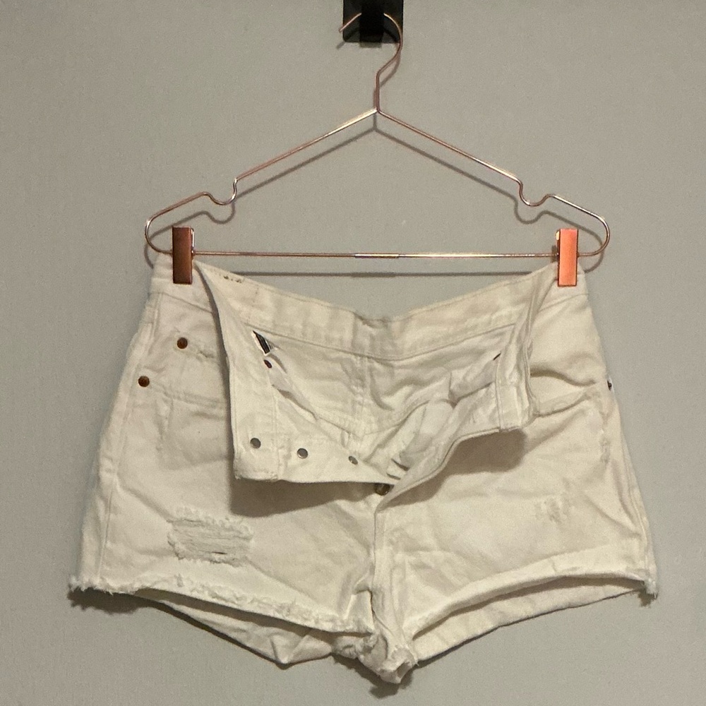 Whit Levi distressed shorts